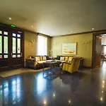 Ventura Boutique فندق فارنا