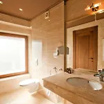 Ventura Boutique 3* فارنا
