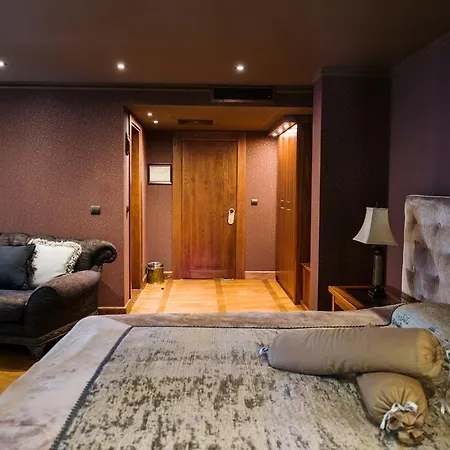 Готель Ventura Boutique 3*