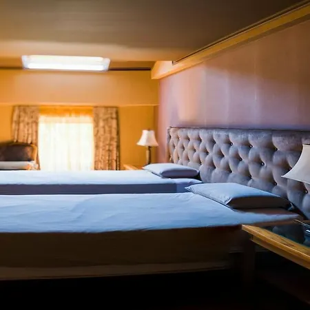 Ventura Boutique Warna